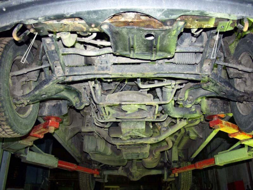 Защита картера двигателя и КПП Nissan Serena I (C23) 1991-2002 Минивэн V-2,0; 2,3 Арт. 15.0377