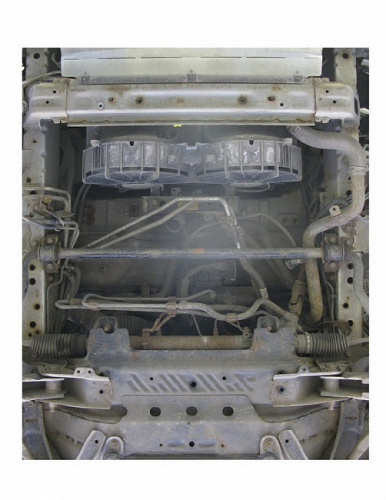 Защита радиатора Toyota HiAce (H200) 2004-2010 Микроавтобус V-2,7 RWD МКПП Арт. 72556