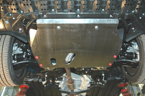 Защита картера двигателя и КПП Suzuki Kizashi 2009-2014 Седан V-2.4 Арт. 23.1893