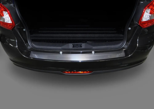 Накладка на задний бампер RIVAL (1 шт.) Lada Granta Hatchback (2018-)