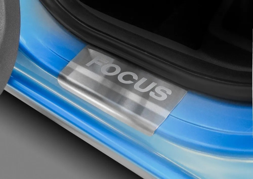 Накладки порогов AutoMAX (4 шт.) Ford Focus 2005 - 2008