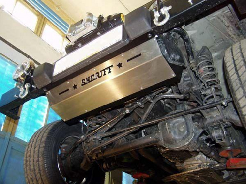 Защита рулевых тяг Jeep Wrangler II (TJ) 1996-2006 Внедорожник 3 дв. с накладкой из нерж.стали, V-4,0 i Арт. 04.0981