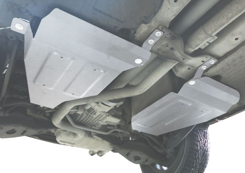 Защита топливного бака Volkswagen Tiguan I 2011-2018 рестайлинг Внедорожник 5 дв. V - 2.0; 2.0d; полный привод Арт. 111.05846.1