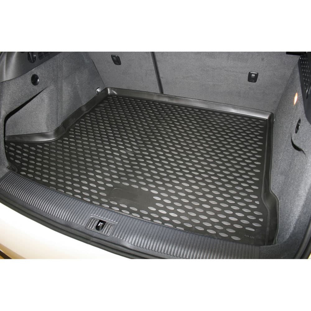 Коврик в багажник Audi Q3 I (8U) 2011-2014, полиуретан Element, Черный, Арт. CARAUD00002