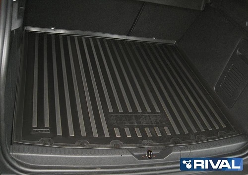 Коврик в багажник Renault Kaptur I 2016-2020 FL1, полиуретан Rival, Черный, 4WD Арт. 14707002