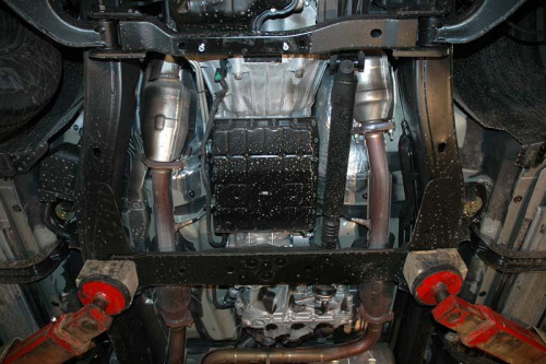 Защита картера двигателя и КПП Infiniti QX56 I 2004-2007 Внедорожник 5 дв. V-5,6  Арт. 15.0777