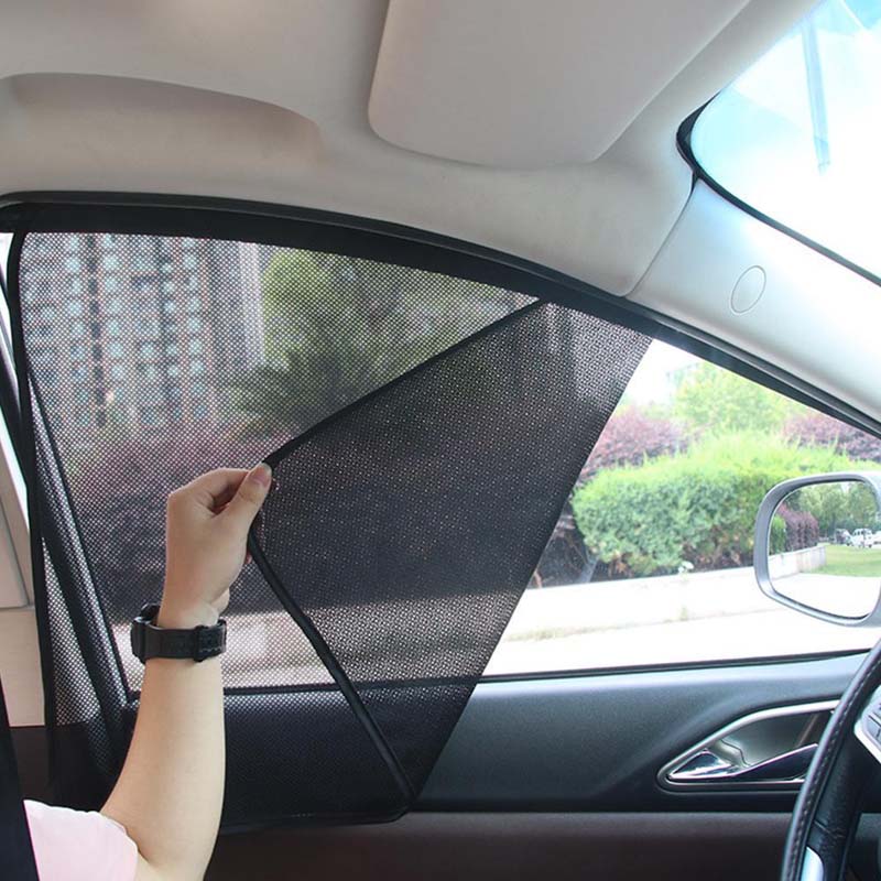 Как выбрать подходящие солнцезащитные шторки для автомобиля