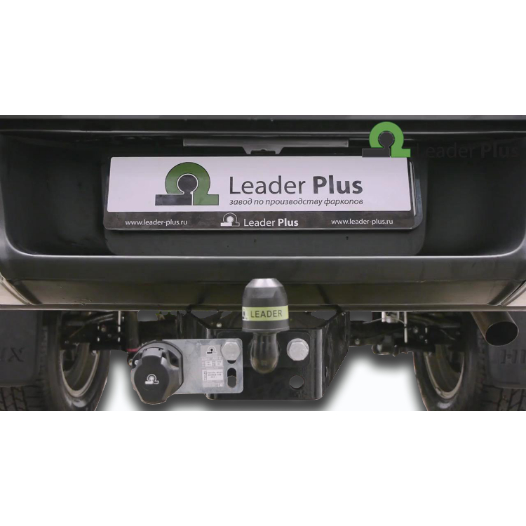 Фаркоп Toyota Hilux VIII 2015-2020 Пикап LEADER PLUS Арт. T121-FC