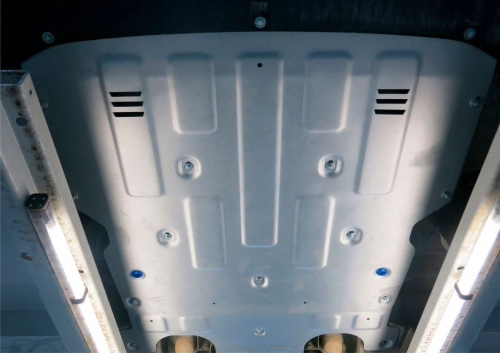 Защита картера двигателя Porsche Panamera II 2016-2020 Хэтчбэк 5 дв. V - 2.9 (330 л.с.); 2.9 (440 л.с.); 4.0 (550 л.с.) Арт. 333.4610.1